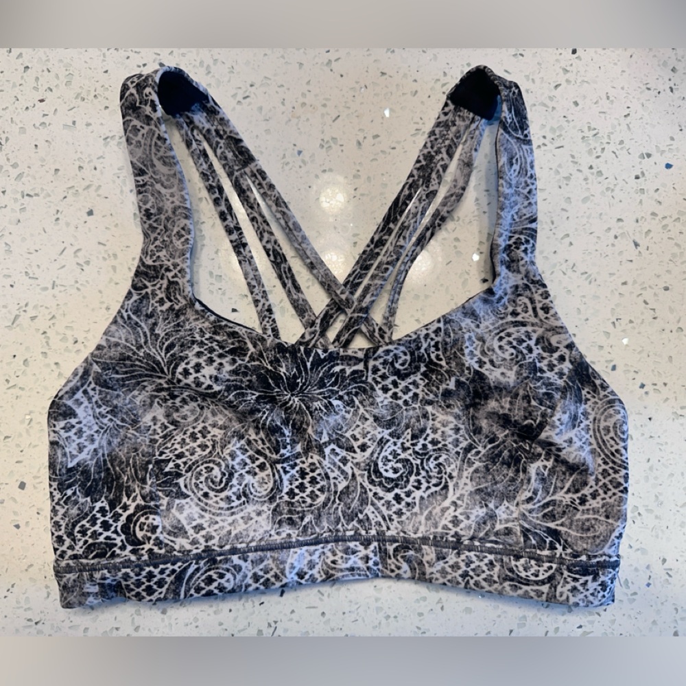 Lululemon Boho Strappy Sports Bra Size 4